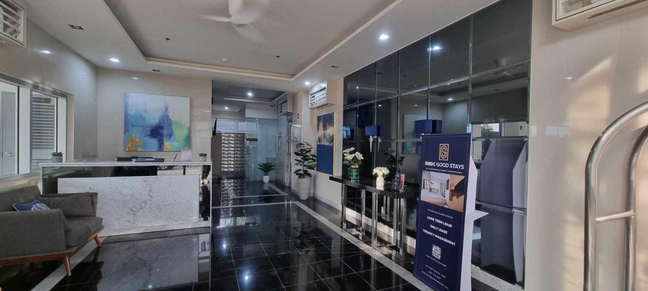 Auberge Condotels At Smdc Hope Residences 트레스 마르티레스 외부 사진